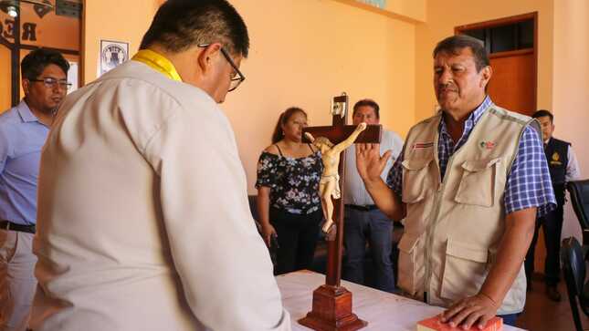 ALCALDE LIC. JUAN REAÑO JURAMENTÓ A SUBPREFECTO JOSÉ SOTO CERNA COMO MIEMBRO DEL CODISEC- HUAURA