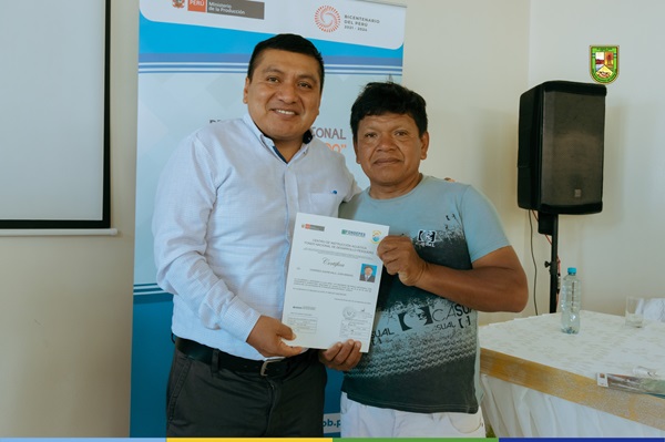 Con éxito se realizó el taller "Mar de oportunidades" en Cancas