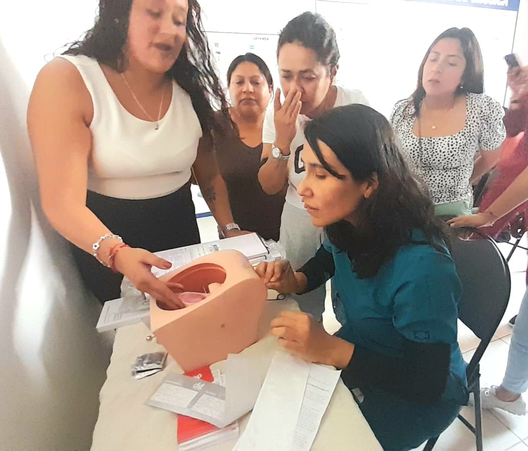 Curso Taller de Inserción de Dispositivo Intrauterino Hormonal