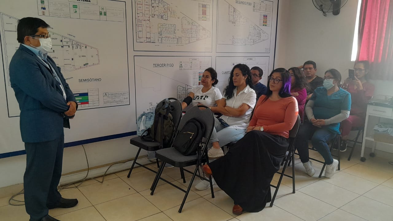 Curso Taller de Inserción de Dispositivo Intrauterino Hormonal