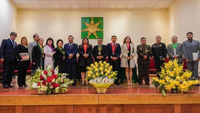 Presidenta de la Corte de Cusco participó en la Ceremonia por el 130° Aniversario de Fundación del Ilustre Colegio de Abogados