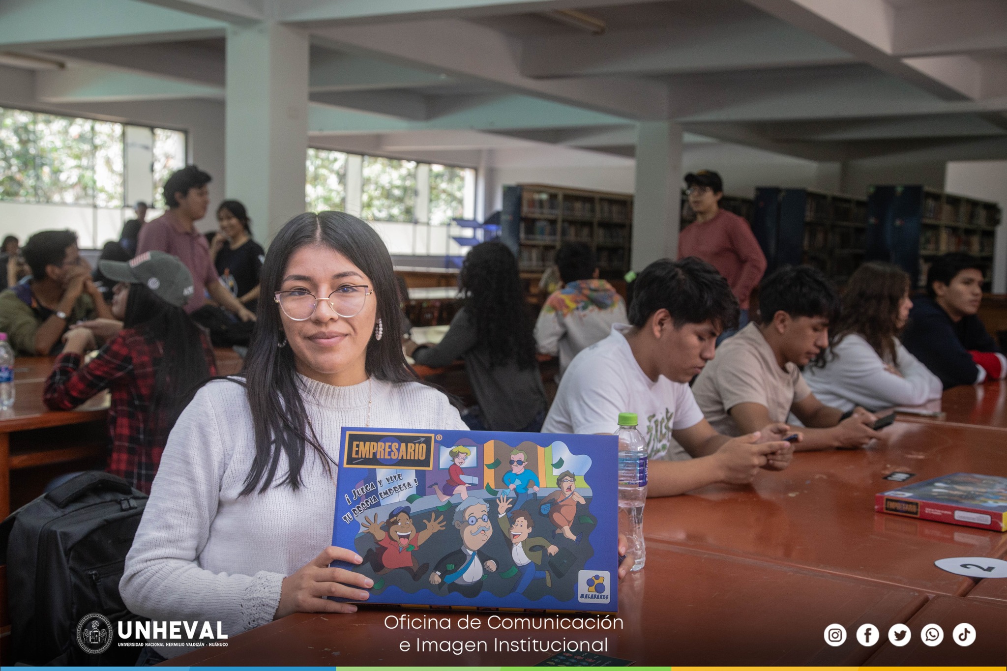 Torneo de Simulación Empresarial Reúne a más de 200 estudiantes valdizanos en busca de potenciar habilidades