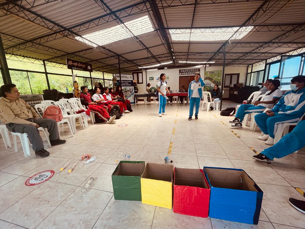 MPH desarroll贸 su "Concurso de Poes铆a, Dibujo y Teatro" en la Reserva Nacional de Lachay
