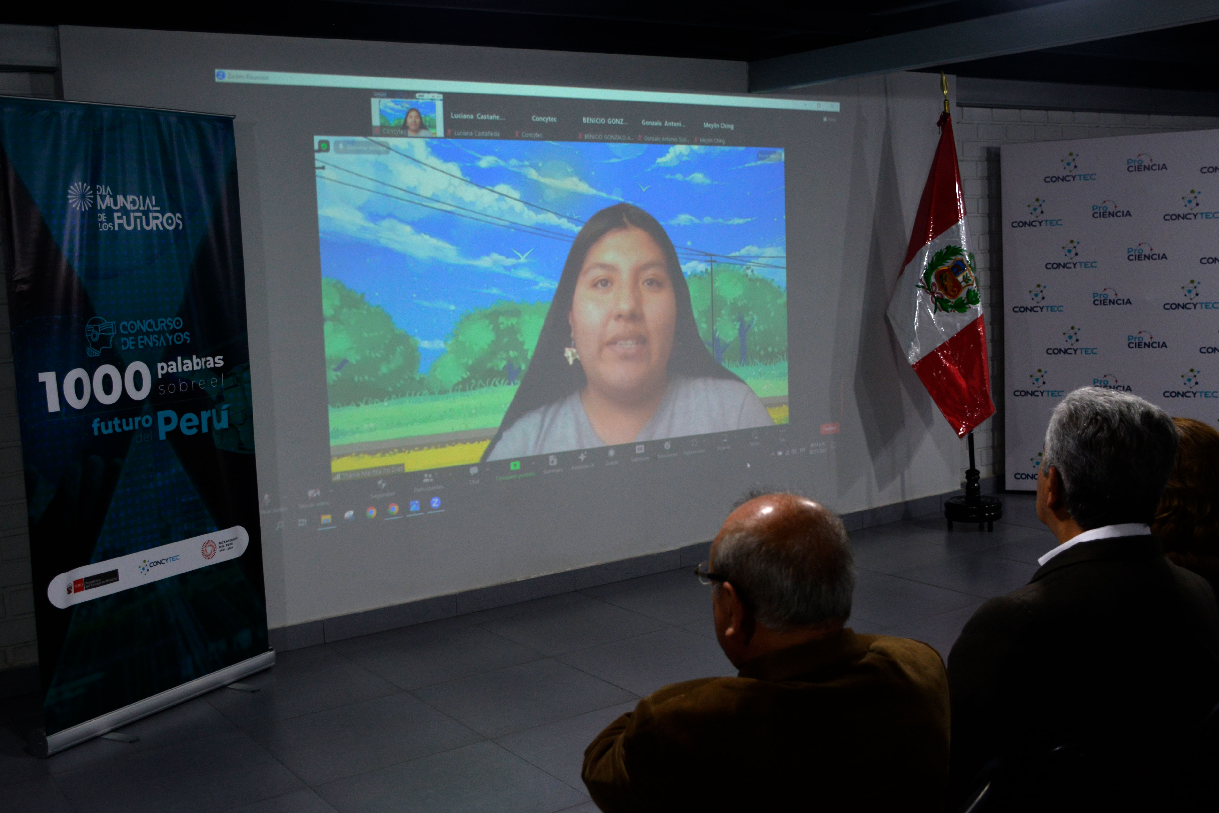 Presentan libro de ensayos “1000 palabras sobre el futuro del Perú” escrito por adolescentes y jóvenes de 16 regiones del país