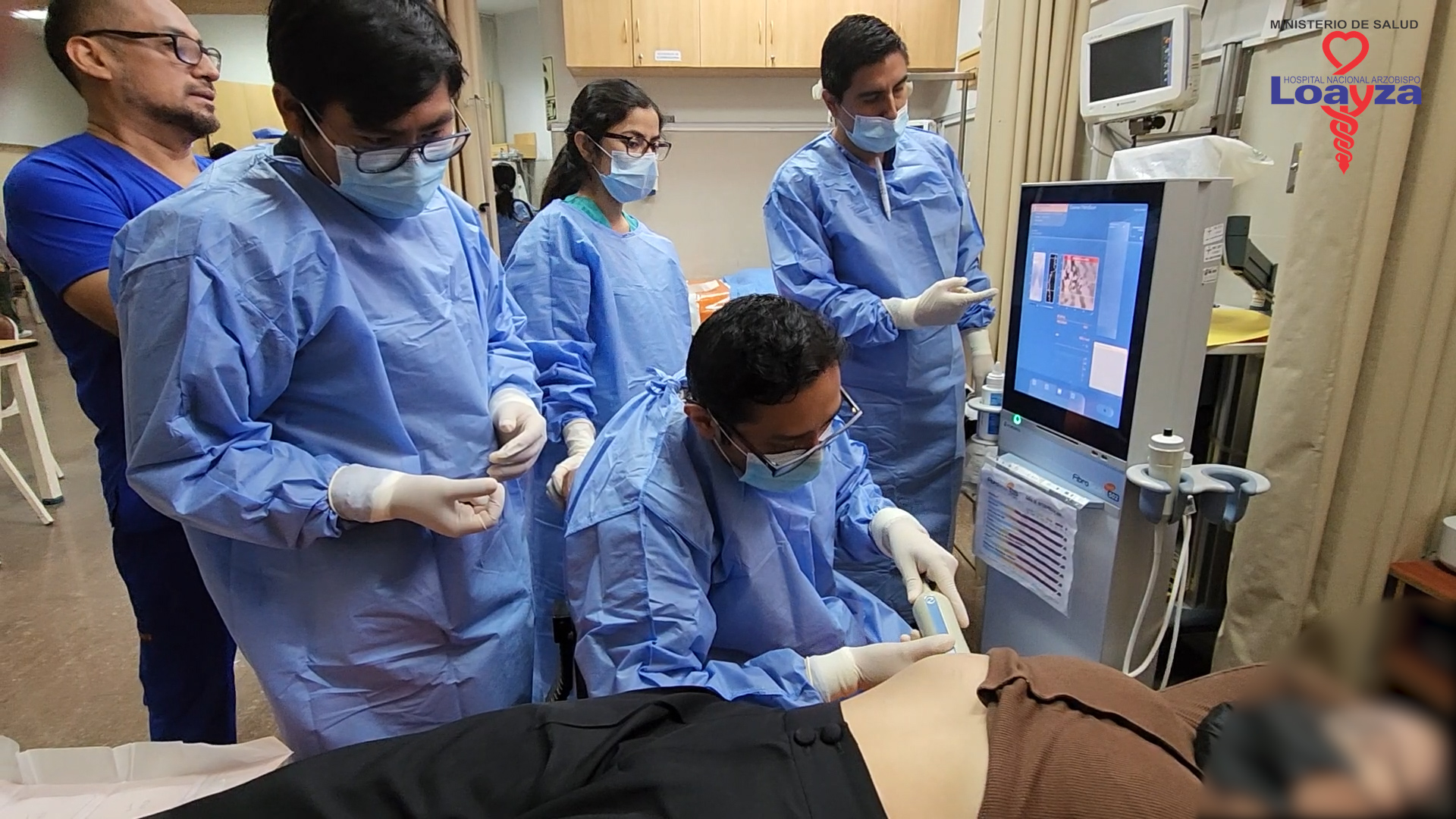 Servicio de Gastroenterología del Hospital Loayza realizó 4ta edición de Curso Hands On para capacitación de Residentes Médicos