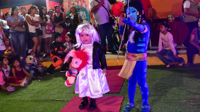 Gran celebración en la plaza de armas de Quillabamba