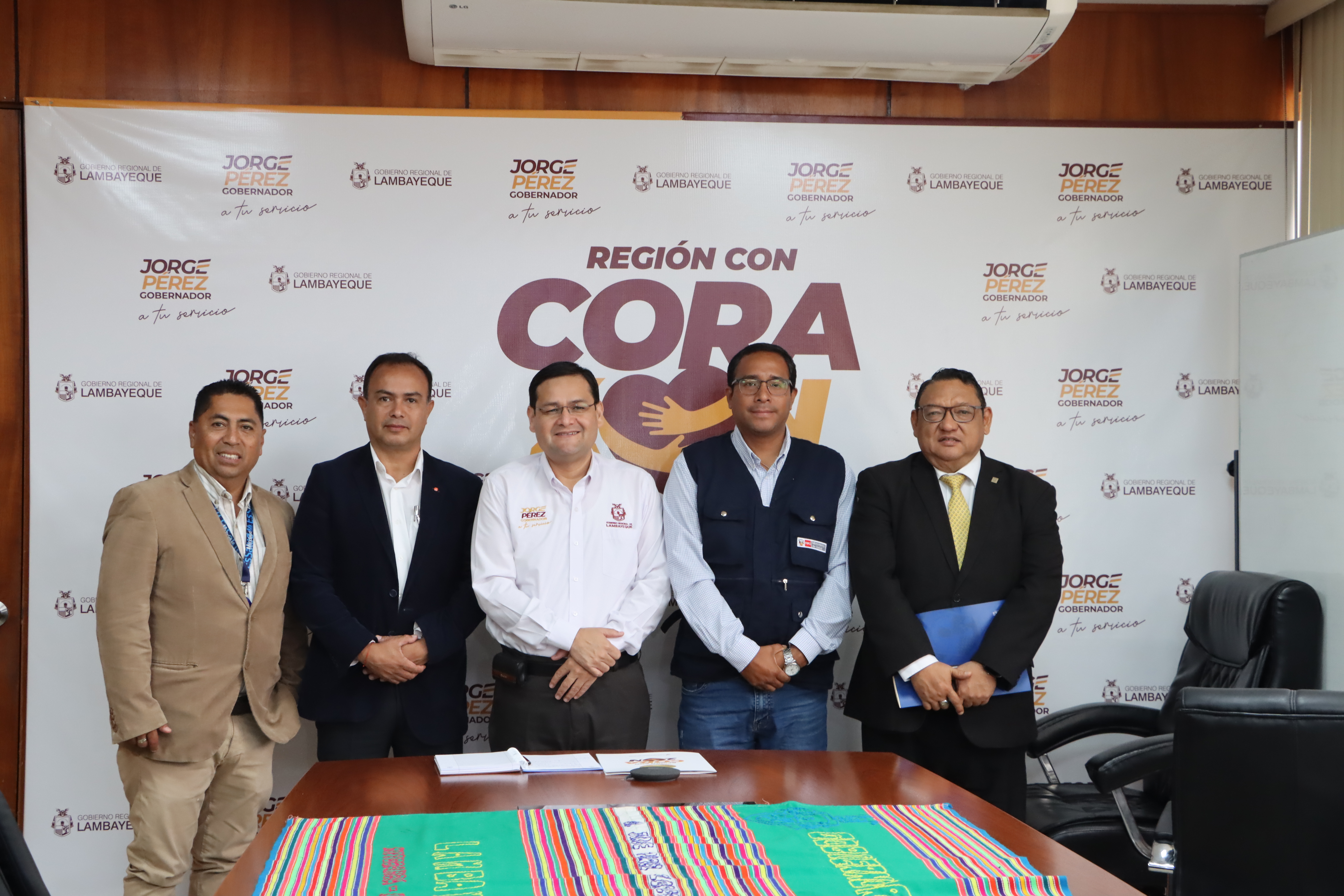 Geresa y EsSalud unen esfuerzos para ampliar servicios de salud para los lambayecanos