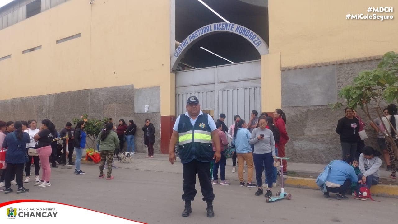 Este plan integral tiene como objetivo principal asegurar la seguridad de los estudiantes no solo durante su entrada a la escuela, ¡sino también en su salida!