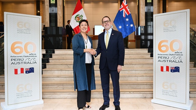Perú y Australia presentan exhibición documental y fotográfica por el 60° aniversario del establecimiento de relaciones diplomáticas
