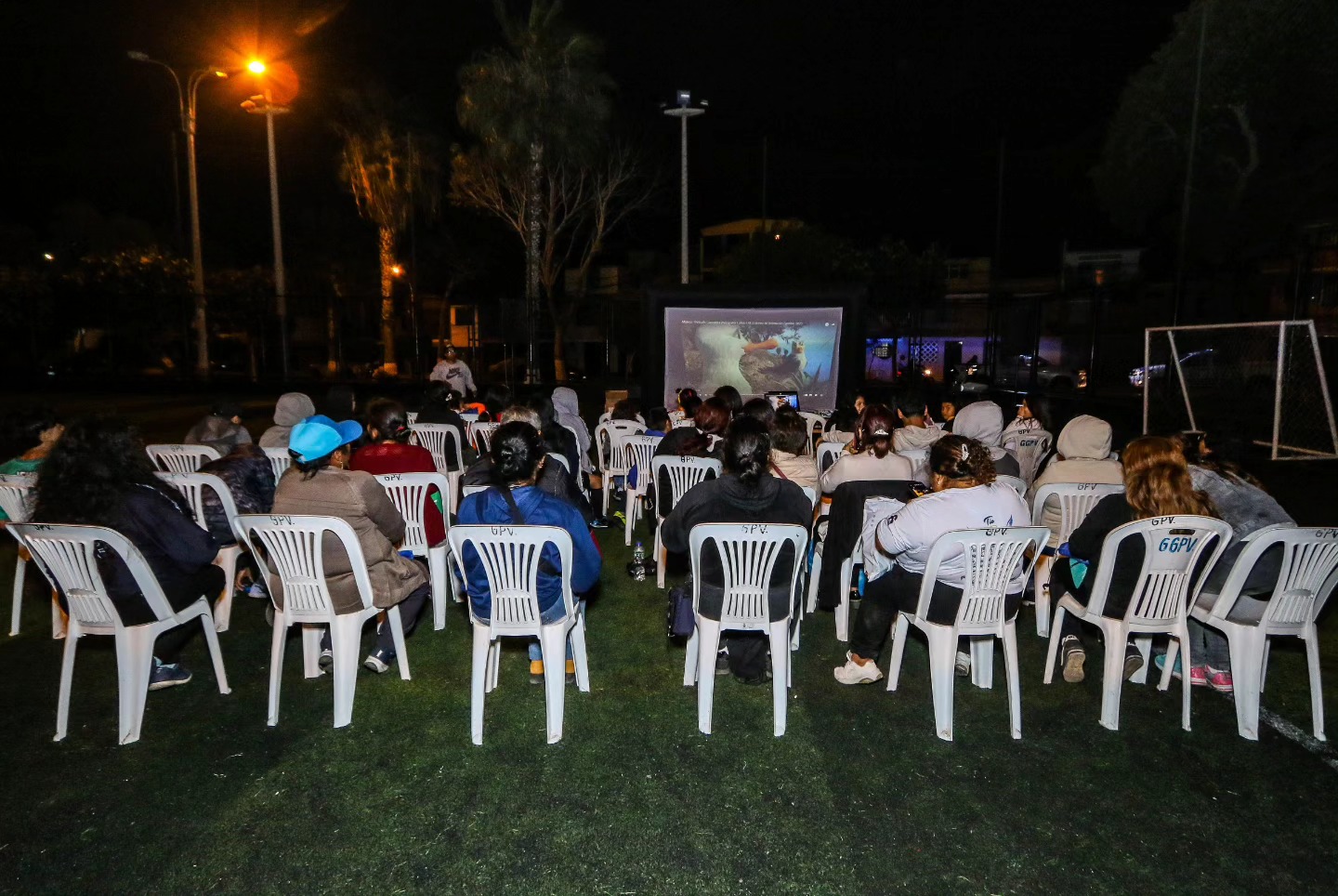 cine en tu barrio