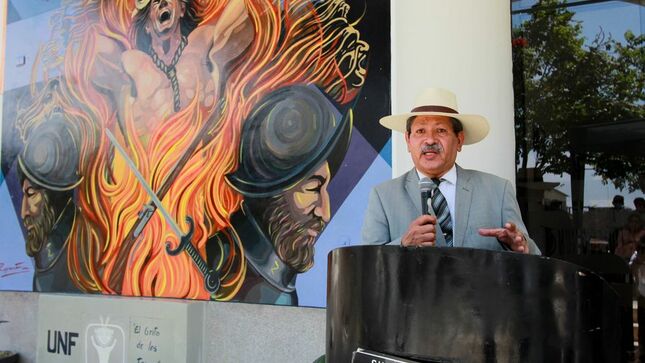 Develan Mural En Museo "Luis Cruz Merino" De Sullana