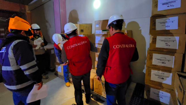 Mediante un informe de control concurrente, la Contraloría General advirtió un posible perjuicio económico de S/ 21 167 935 por 6157 equipos médicos y mobiliario que fueron pagados por el Gobierno Regional de Junín, entre los años 2018 y 2019 para el Hospital El Carmen de Huancayo que no se encuentran en uso y entre los cuales 5510 no han sido encontrados.