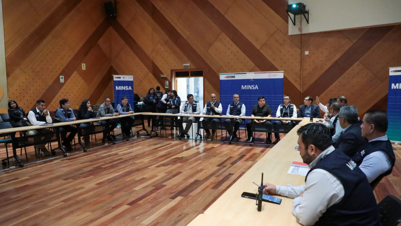 Minsa participó del III Simulacro Nacional Multipeligro y fortalece su capacidad de respuesta ante un sismo