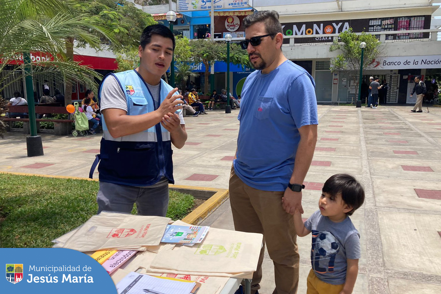 👏 Celebramos la participación de los jesusmarianos en nuestra campaña de recolección de aparatos eléctricos y electrónicos (RAEE). 📱💻
¡Juntos hacemos un mundo más sostenible 🌎🌱!