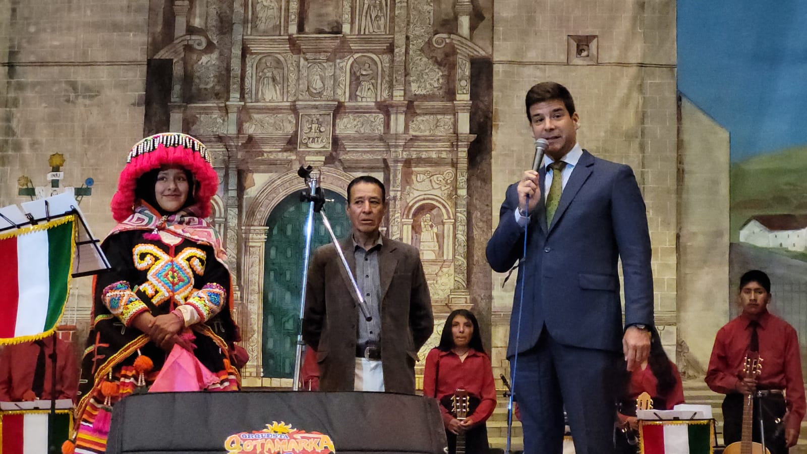Imagen de Cancillería Puno en aniversario 1