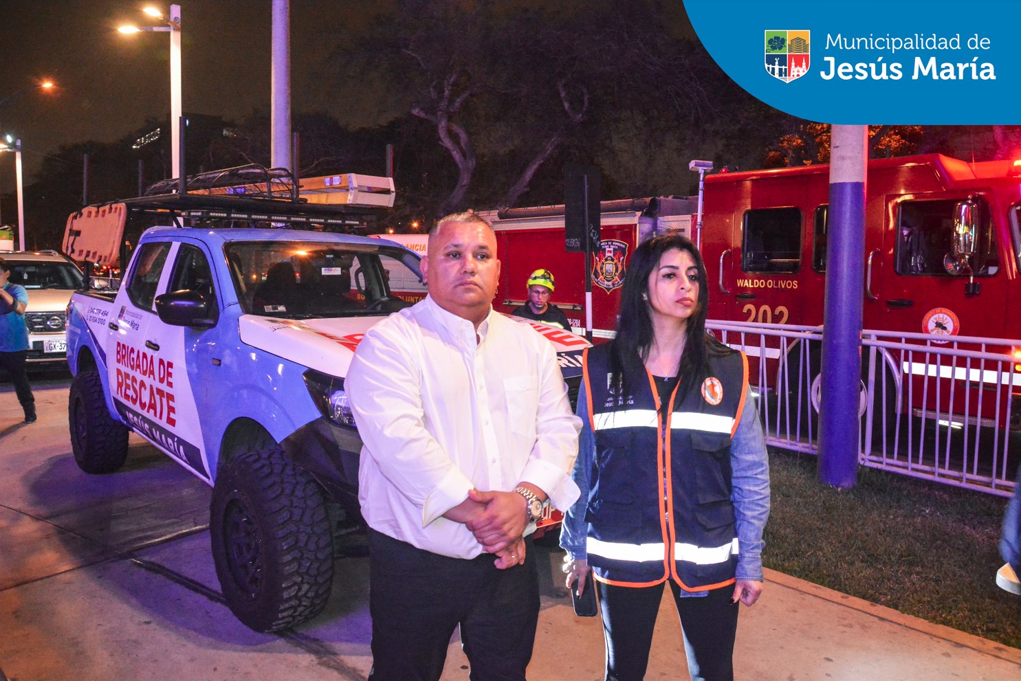 Conocedores de la importancia de las labores de prevención que debemos implementar como comunidad, el alcalde Jesús Gálvez Olivares, lideró el ejercicio de evacuación en caso de sismo en el Centro Comercial Real Plaza Salaverry.
¡Juntos y organizados podemos identificar mejor los peligros y repasar el plan familiar de emergencia! 💪
