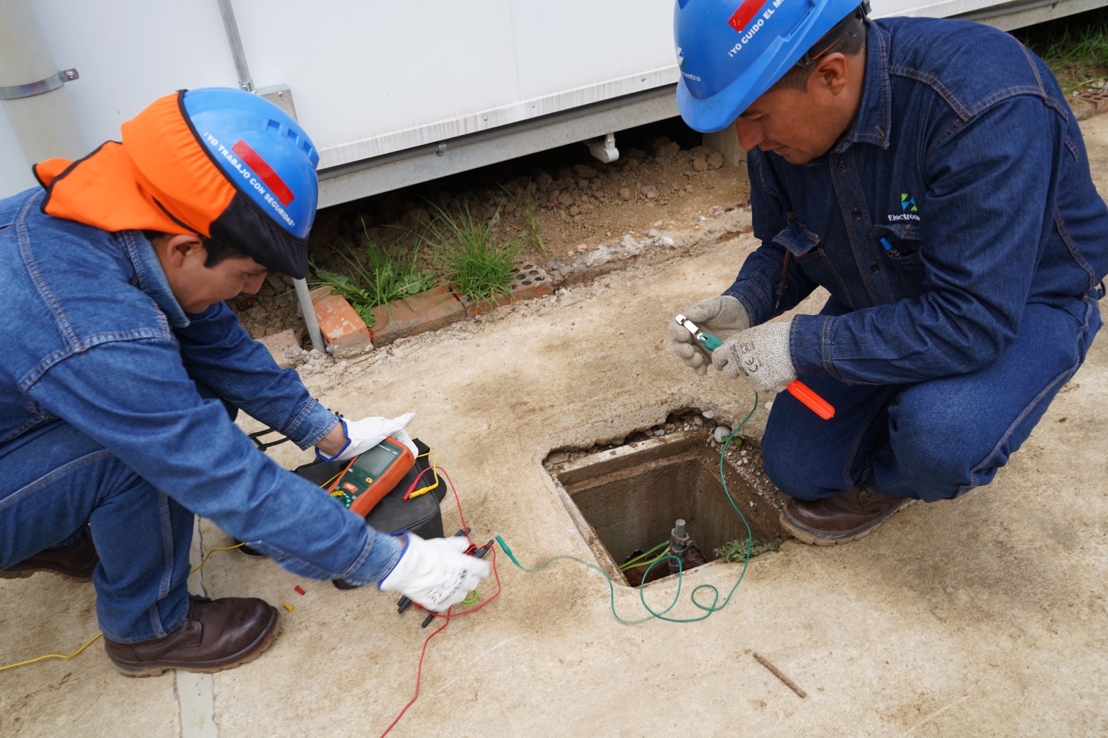 ELECTROCENTRO realiza inspección de instalaciones eléctricas en diez Instituciones Educativas