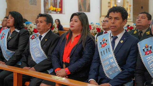 Presidenta de la Corte de Cusco participó de los Actos Celebratorios por el 136° Aniversario de la ciudad de Sicuani