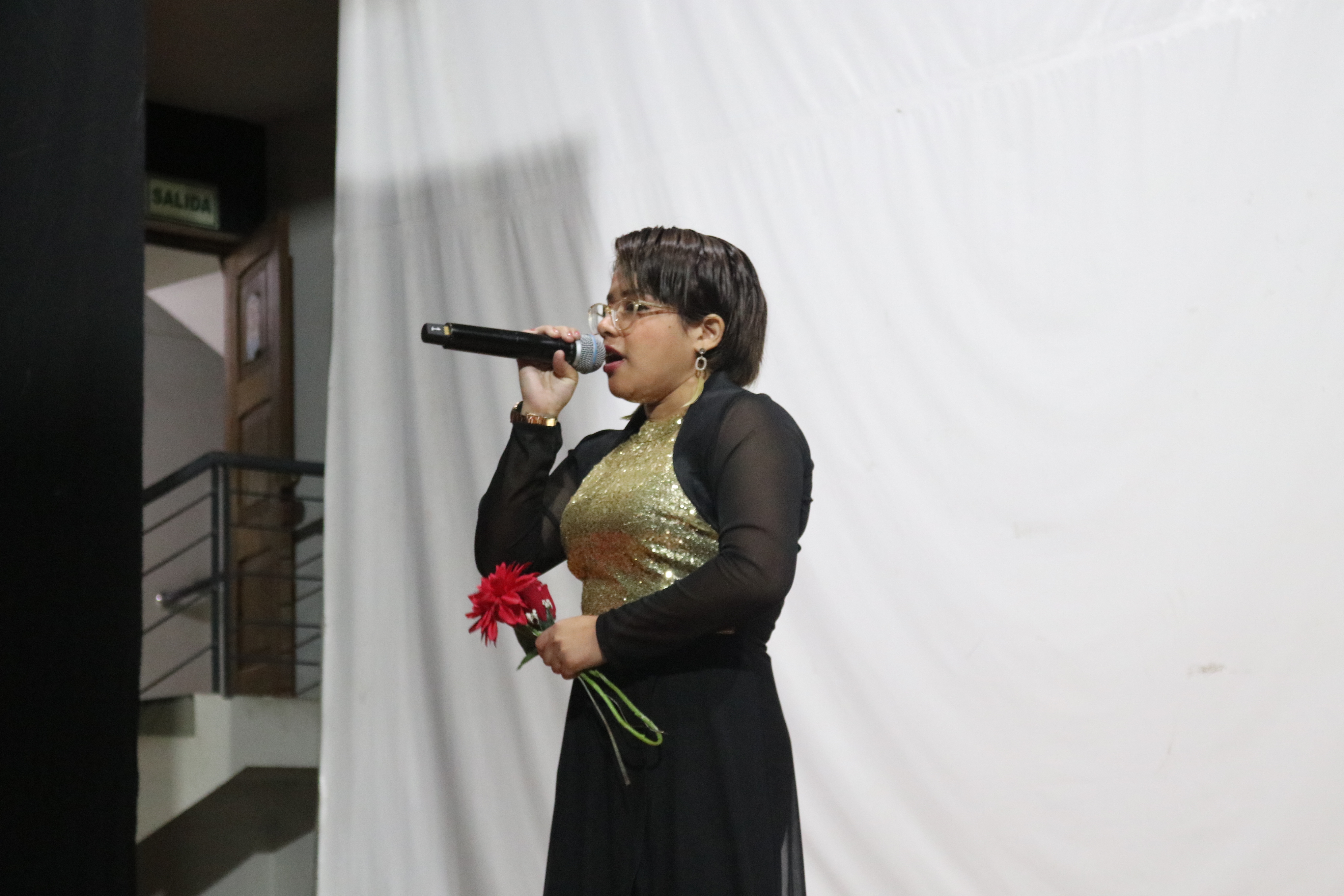 Nuestro personal mostró sus capacidades artísticas en la Gran Noche de Talentos