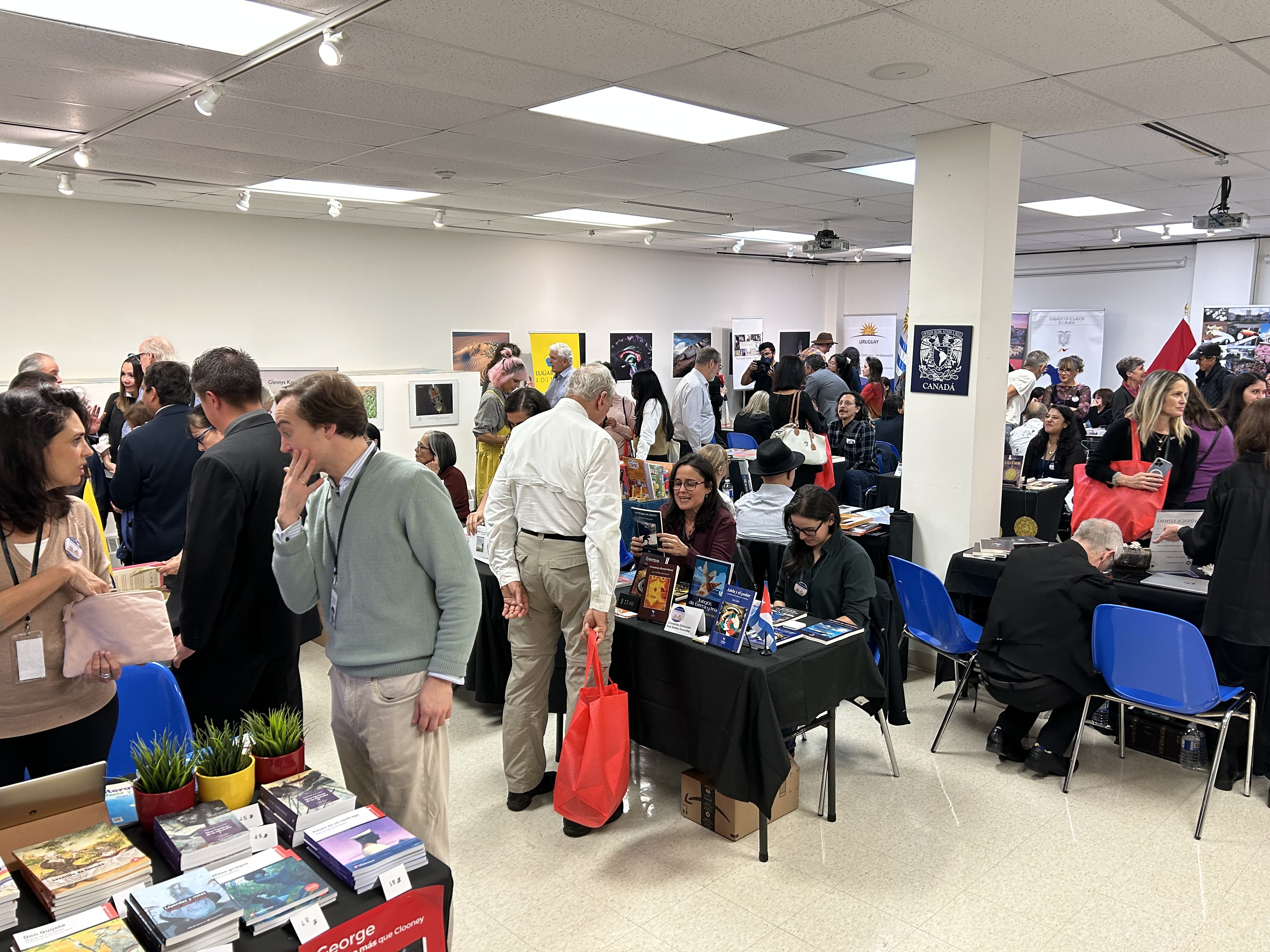 El Perú participa en la Feria Iberoamericana del Libro en Canadá