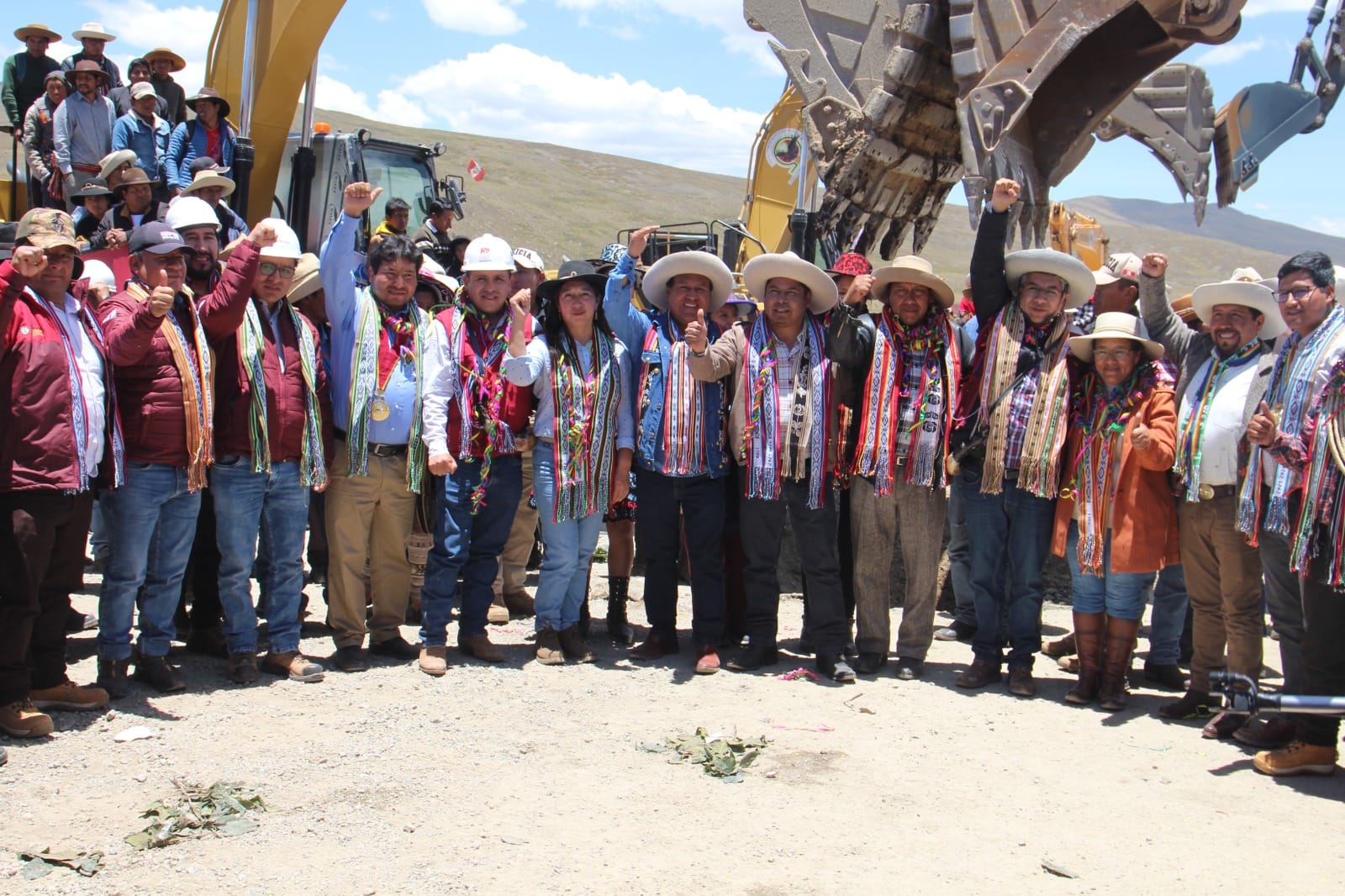 Inicia asfaltado de la carretera Muyuorcco – Colquemarca Tramo II