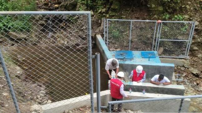 La Contraloría General alertó deficiencias en la obra de mejoramiento y ampliación de los servicios de agua potable y saneamiento en el centro poblado Chamanal en el distrito de San Ignacio que ponen en riesgo la calidad de la obra y la no aplicación de penalidades, el proyecto está valorizado en S/ 7 257 243 el cual podría afectar a 789 pobladores.