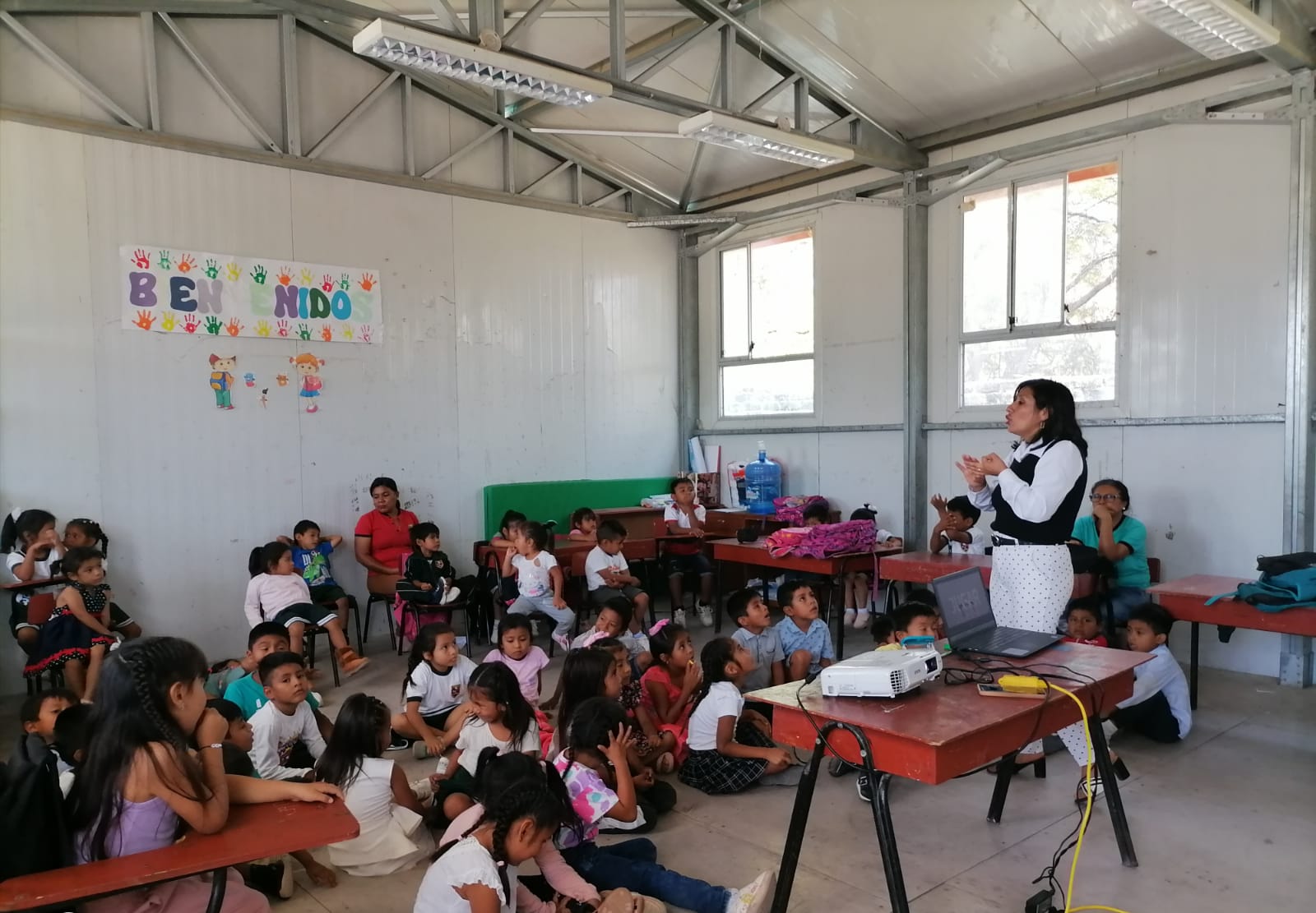 Sensibilizan en seguridad vial a 500 estudiantes del nivel inicial y primario del C.P Pacchas en Chulucanas.