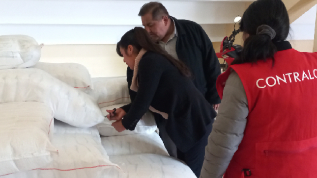 La Contraloría General, tras la revisión al proceso de recepción, almacenamiento y distribución de insumos correspondiente al adicional del tercer trimestre del Programa del Vaso de Leche de la Municipalidad Provincial de Yunguyo, identificó riesgos que requieren atención. 