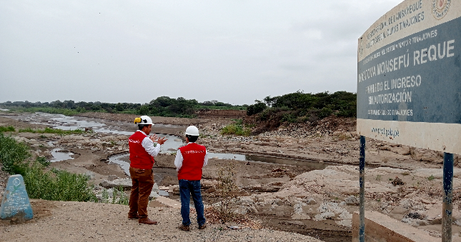 Mediante 18 informes de Control Concurrente, la Contraloría General ha identificado 44 riesgos que amenazan con socavar los esfuerzos destinados a mitigar vulnerabilidades y daños en diversas zonas ribereñas de los ríos Zaña, Reque, La Leche y Olmos, en previsión a la posible ocurrencia del Fenómeno El Niño.