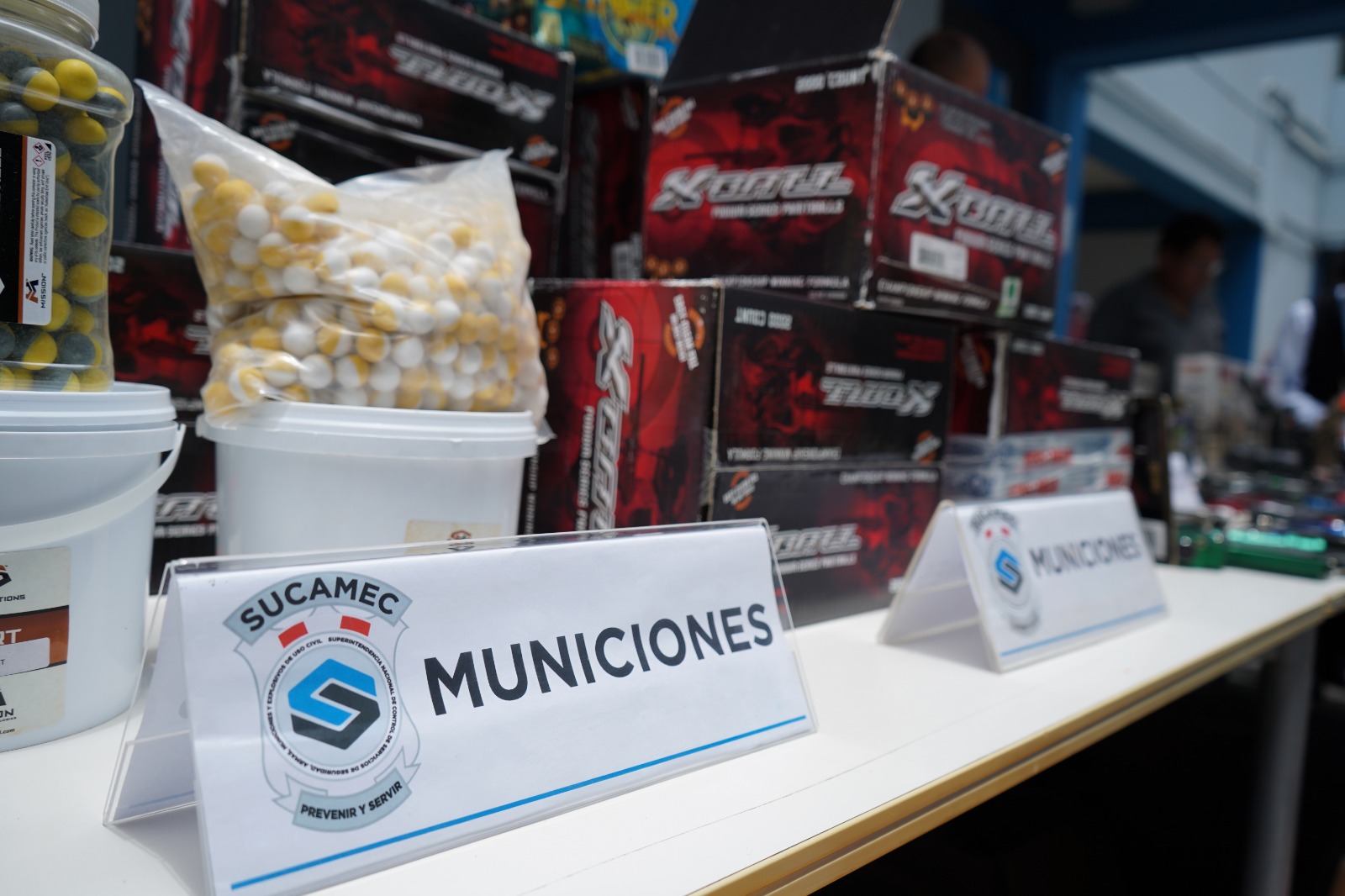 Sucamec entregó 117 armas distintas a las de fuego y 9500 municiones a la Policía Nacional del Perú (PNP)
