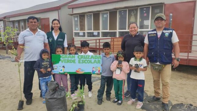 colaboración con el programa EDUCCA, ha dado inicio a la "Gran Cruzada Verde Escolar" 