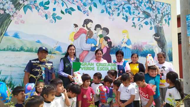 ¡Continuamos en el Distrito de Vichayal la 'Gran Cruzada Verde Escolar' por la Educación Ambiental!