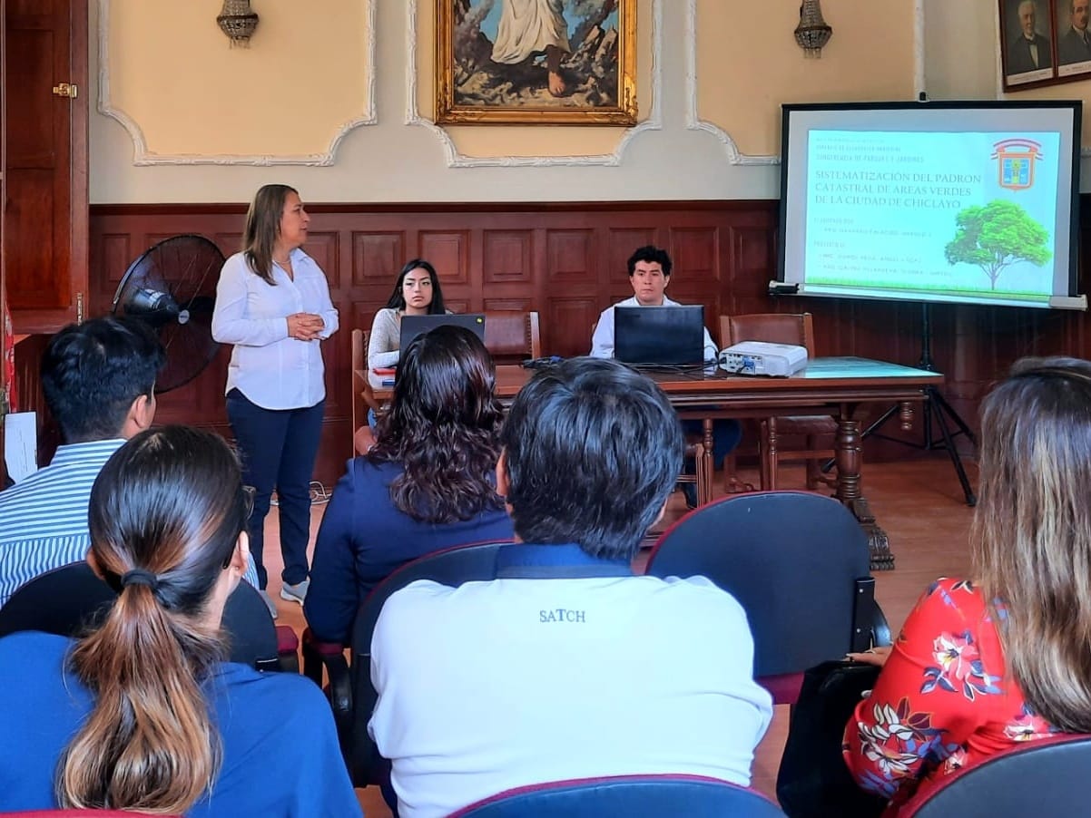 Avanza elaboración de catastro de parques y jardines de la ciudad de Chiclayo
