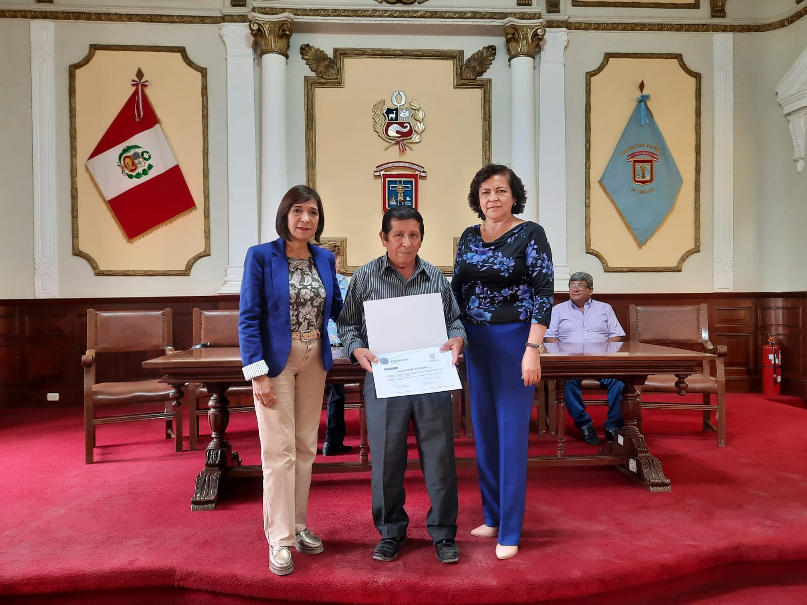 Homenaje a servidores por el Día del Trabajador Municipal
