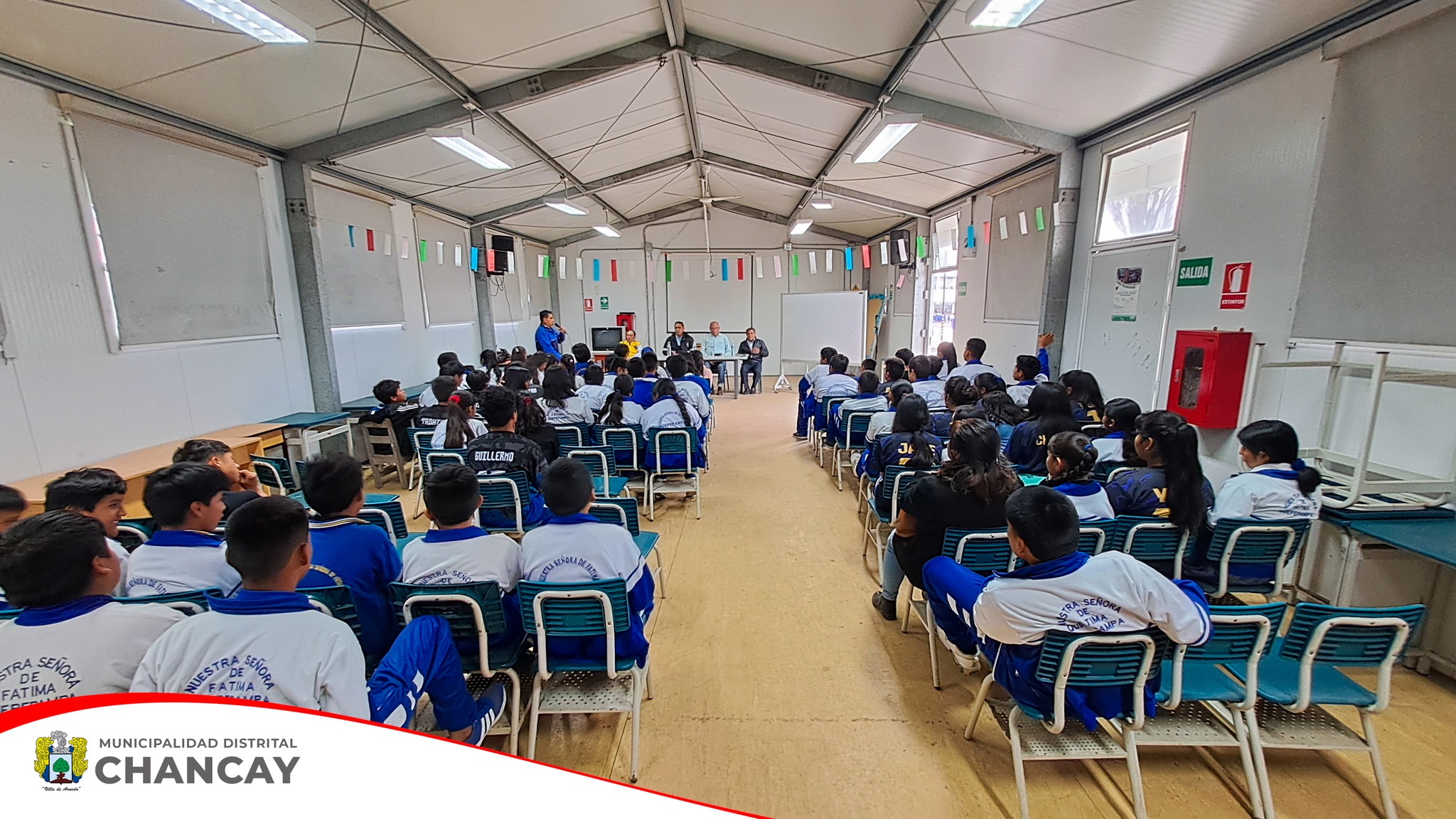 La charla dirigida por el abogado Christian Mendizábal, marca un compromiso de la Municipalidad de Chancay con la seguridad y educación de los estudiantes.