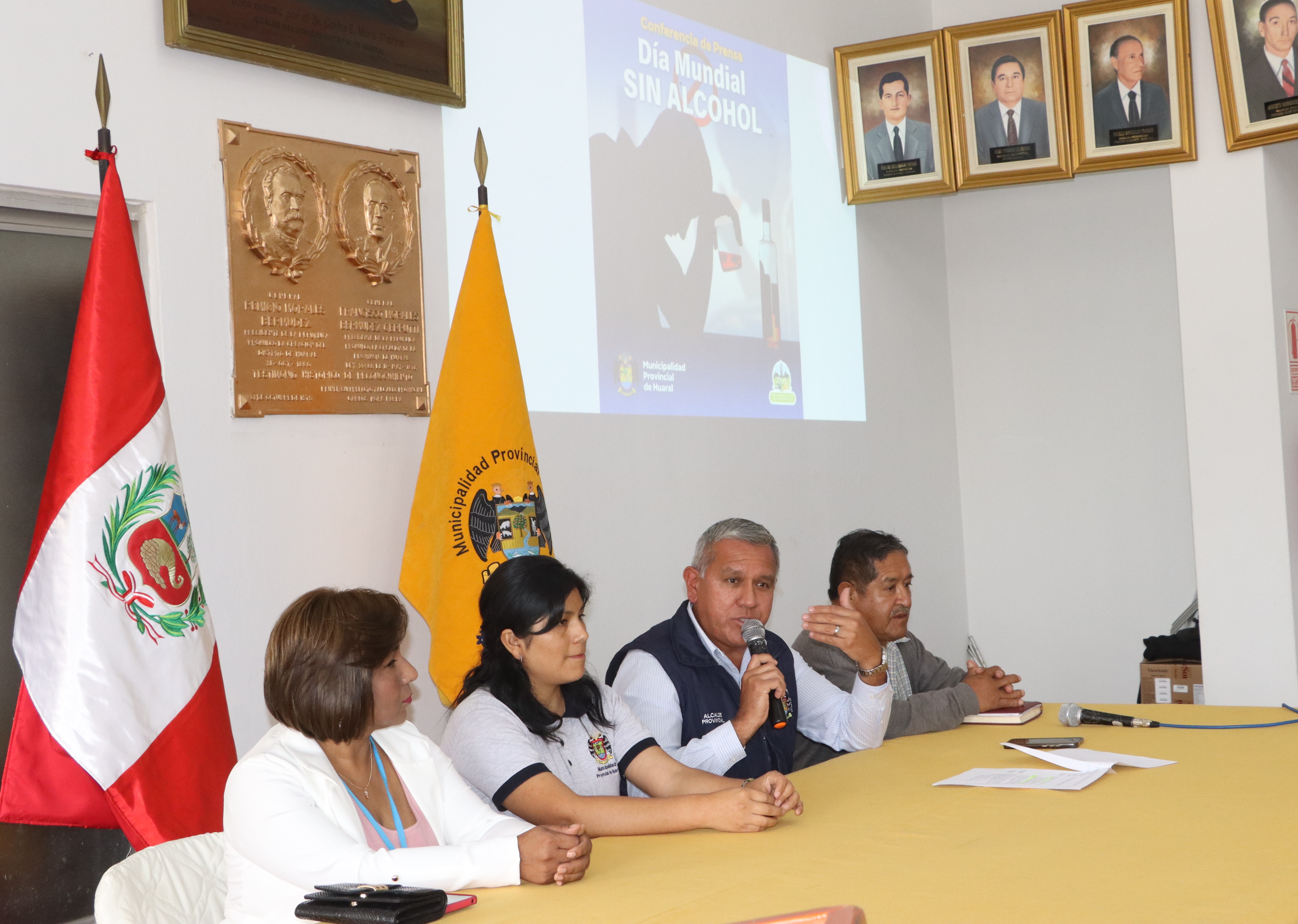 Alcalde Fernando Cárdenas encabezó conferencia de prensa por el "Día Mundial sin Alcohol"