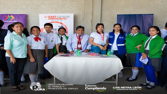 DRTPE Piura realizo con éxito Feria Vocacional en Salitral