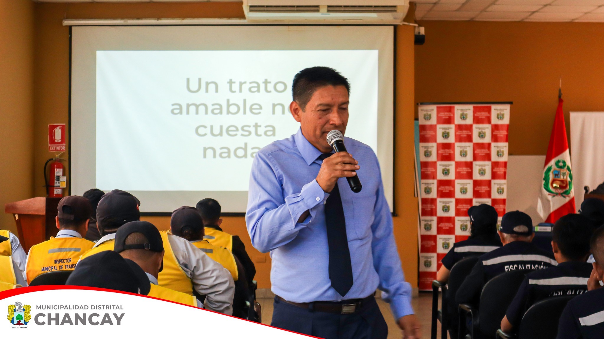 La Gerencia de Seguridad Ciudadana de la Municipalidad Distrital de Chancay llevó a cabo una capacitación sobre el buen trato al público dirigida a todo el personal de Fiscalización e Inspectores.