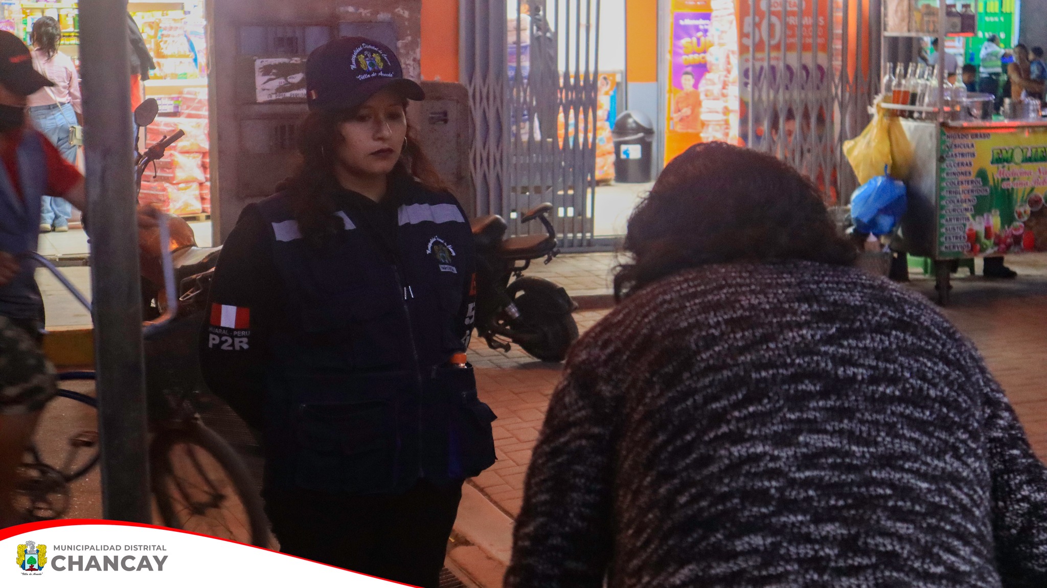 El equipo de Fiscalización de Chancay despliega esfuerzos diarios para mantener el orden en nuestras calles principales.