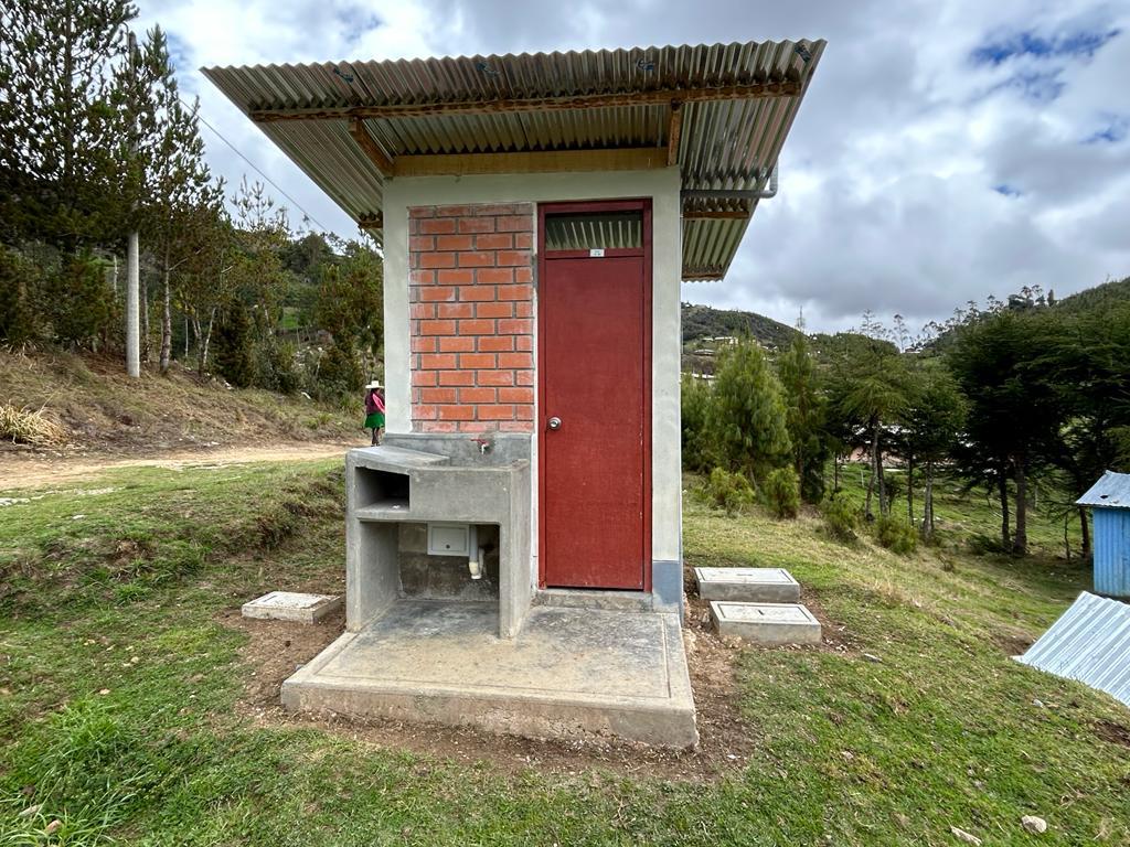 Ministerio de Vivienda instala servicios de agua y saneamiento para familias de zonas rurales de Cajamarca