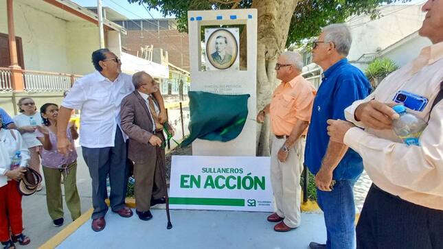 SULLANEROS EN ACCIÓN REALIZA RESTAURACIÓN DE PLAZUELA 04 DE NOVIEMBRE