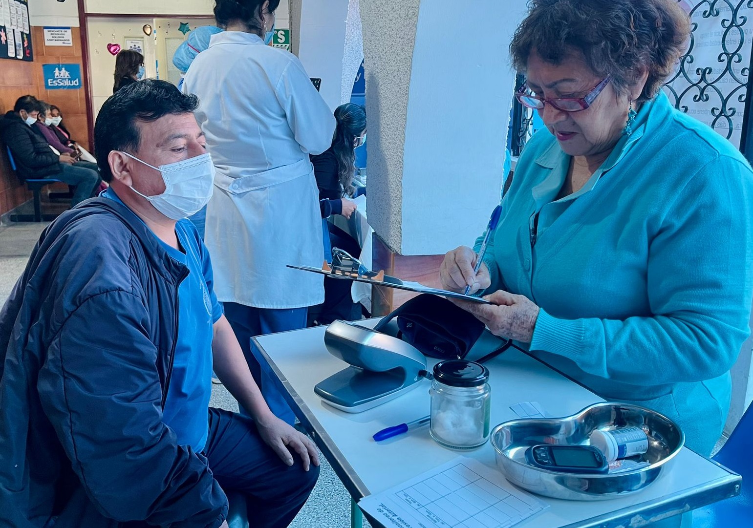 EsSalud Cajamarca inicia campaña contra la diabetes y obesidad