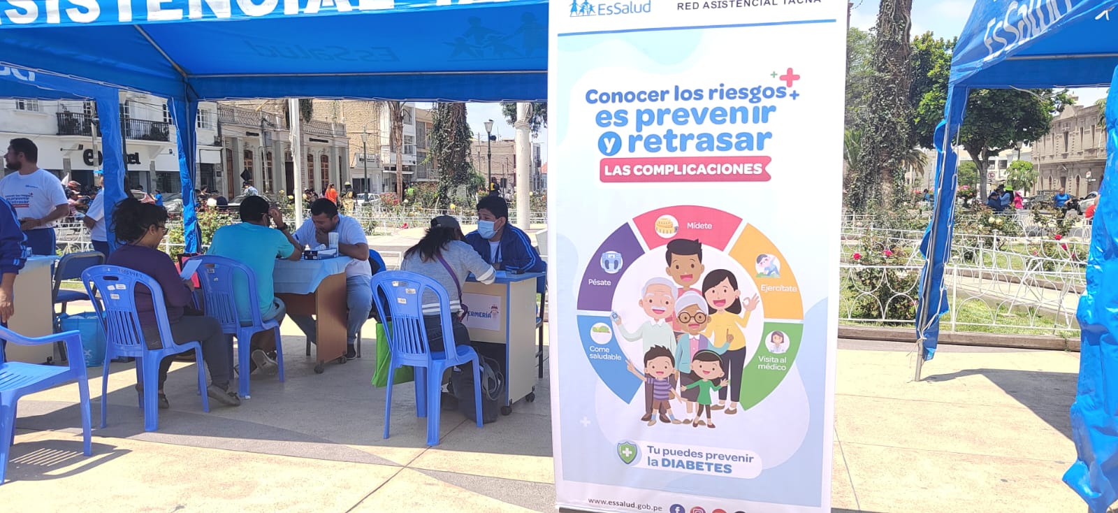 EsSalud Tacna brinda más de 250 atenciones en campaña médica por el Día Mundial contra la Diabetes