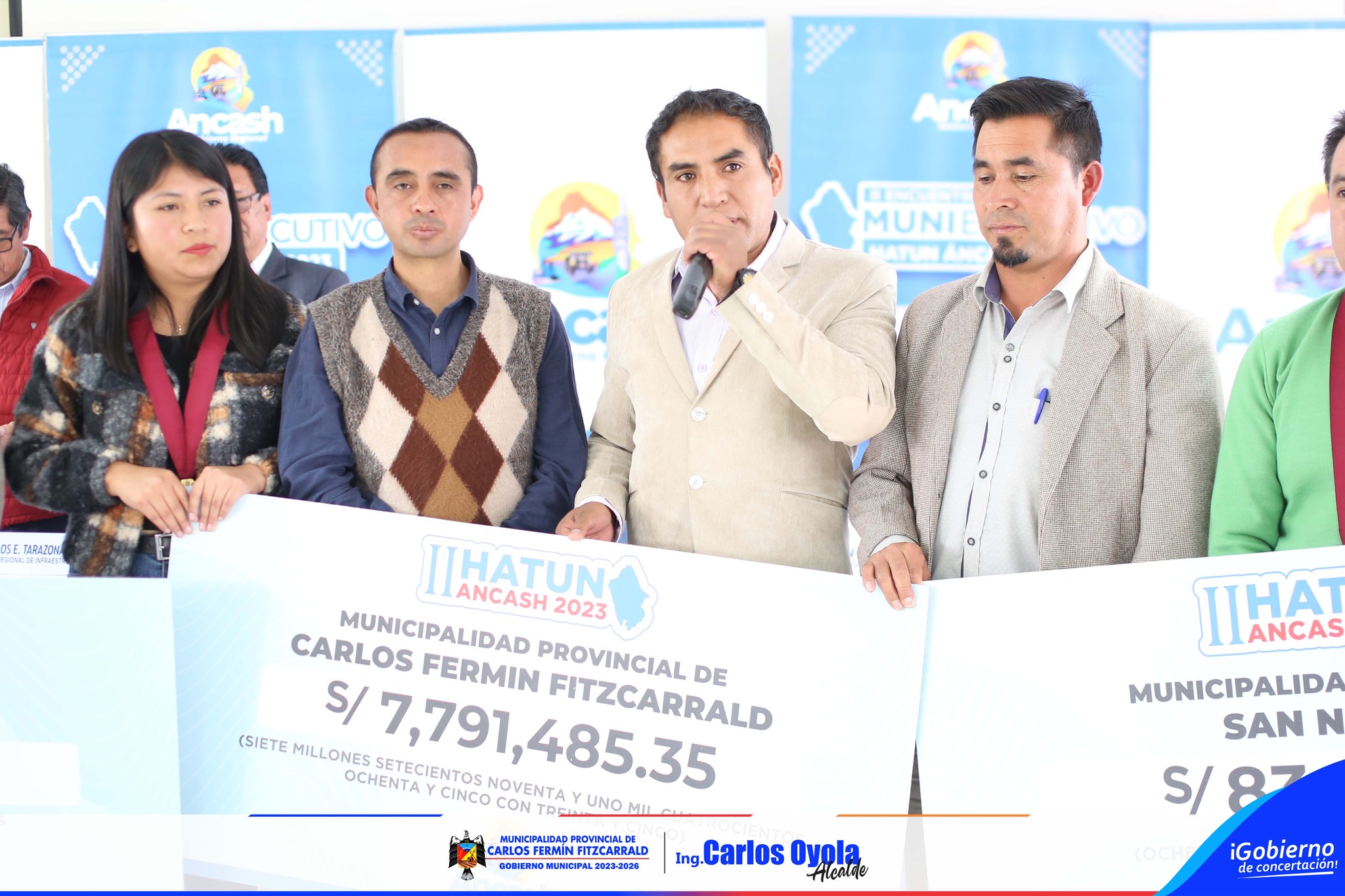 Por mas obras.