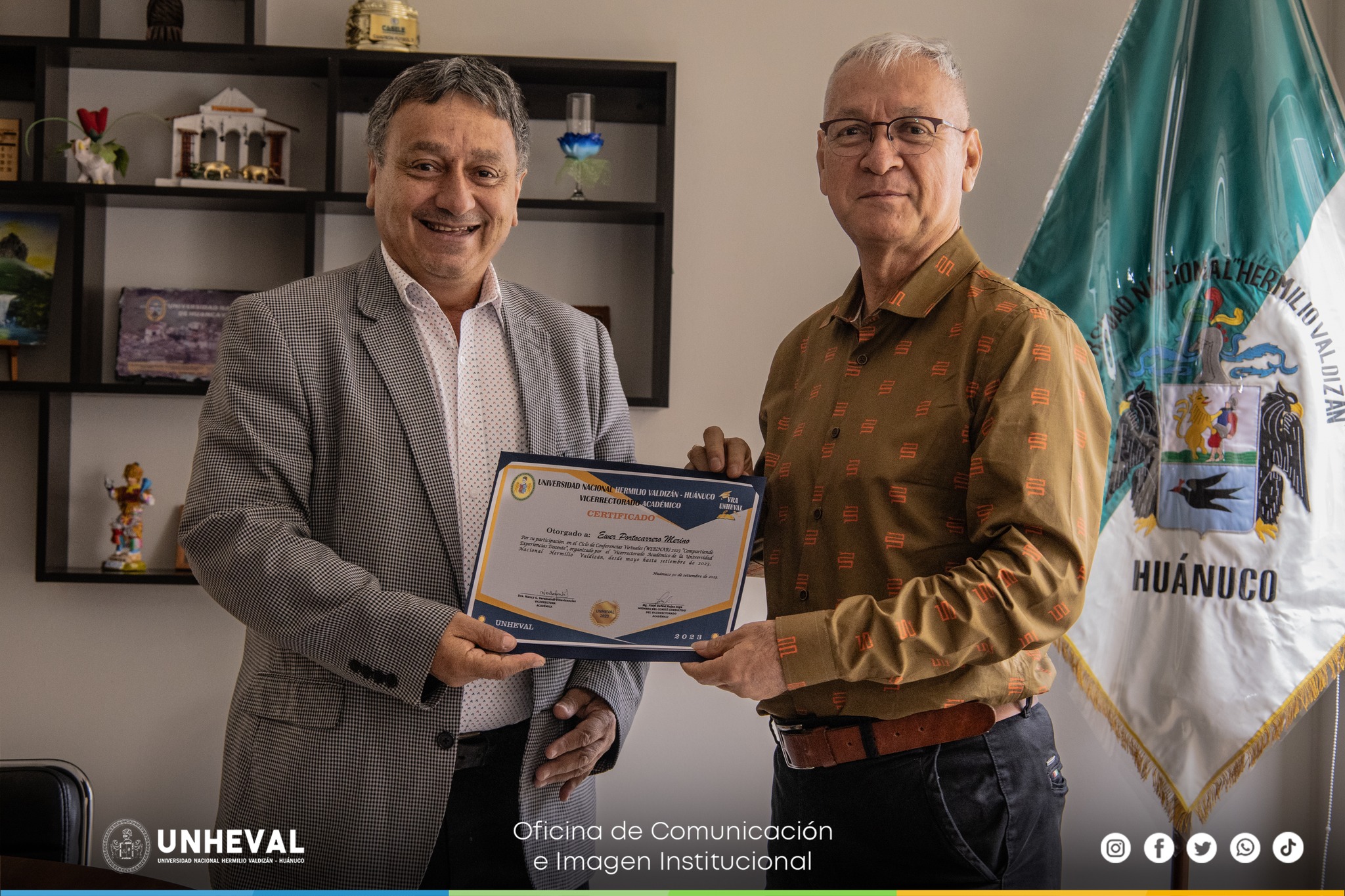 Clausura exitosa del WEBINAR 2023 "Compartiendo experiencias docentes" en la UNHEVAL