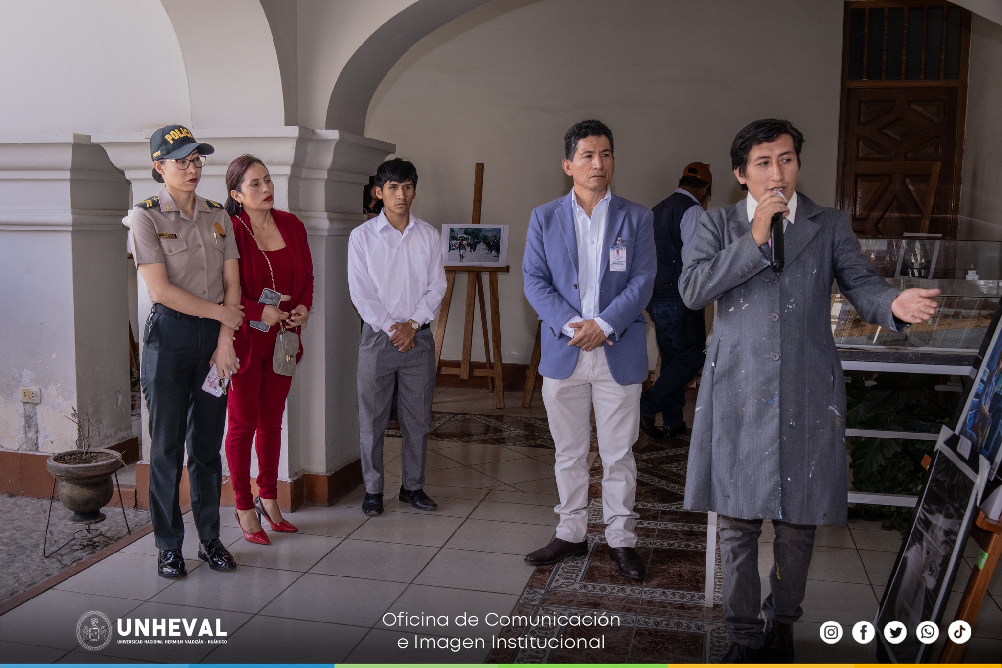 UNHEVAL revive su legado con una exposición fotográfica en homenaje a su historia y al doctor Hermilio Valdizán