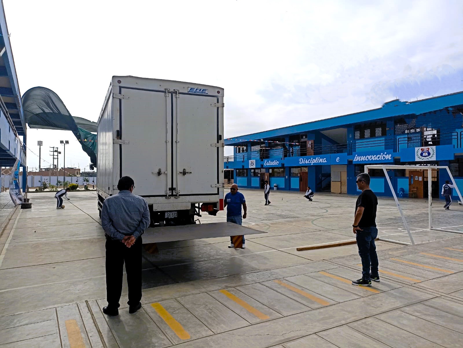 Ica: Pronied otorga equipamiento a la IE 9 de Diciembre, en Pueblo Nuevo