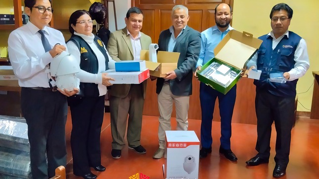 Gobierno Regional de Apurímac hizo entrega de una moderna cámara GESELL con todos sus implementos y accesorios