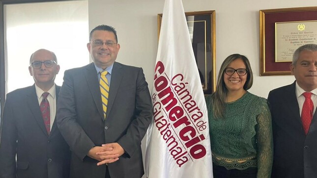 La Embajada del Perú en el país impulsa el lanzamiento de la Cámara de Comercio Guatemala-Perú. 