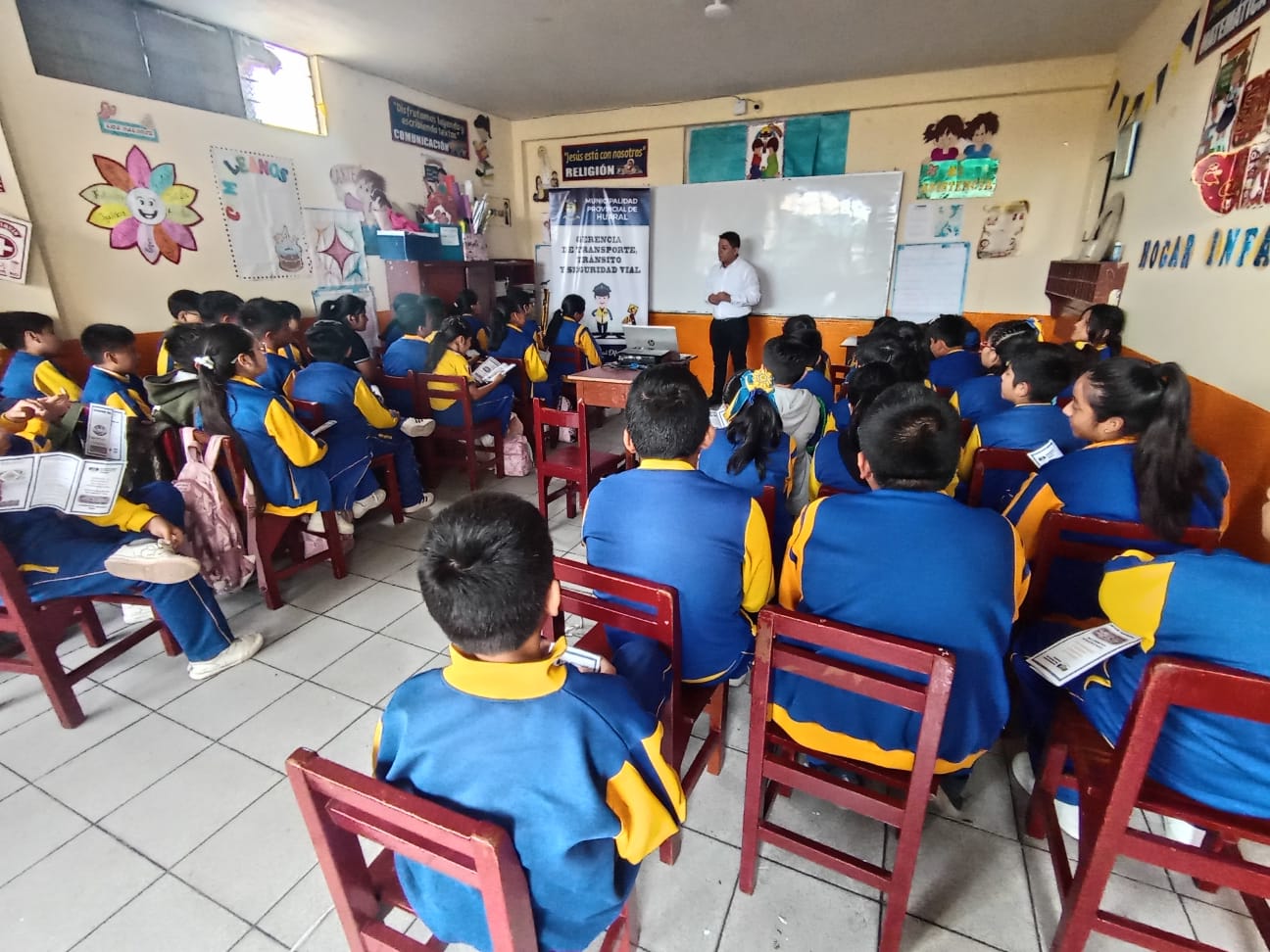 MPH continúa con su jornada de Charlas de Educación Vial y esta vez visitó la I.E. Hogar Infantil